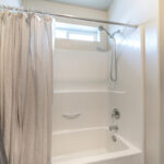 Duschstange Badewanne